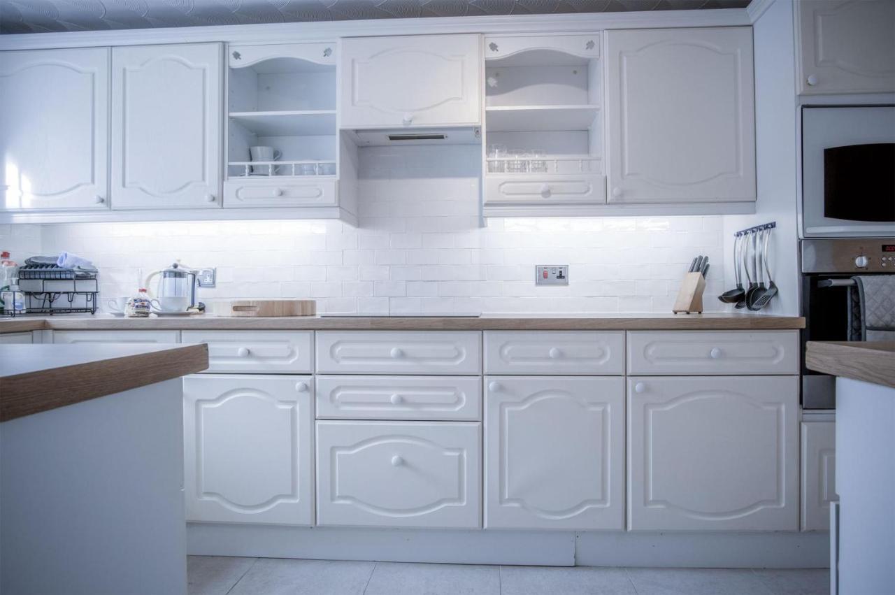 Captains Walk - 4 Bedroom Apartment - Сондерсфут Екстер'єр фото