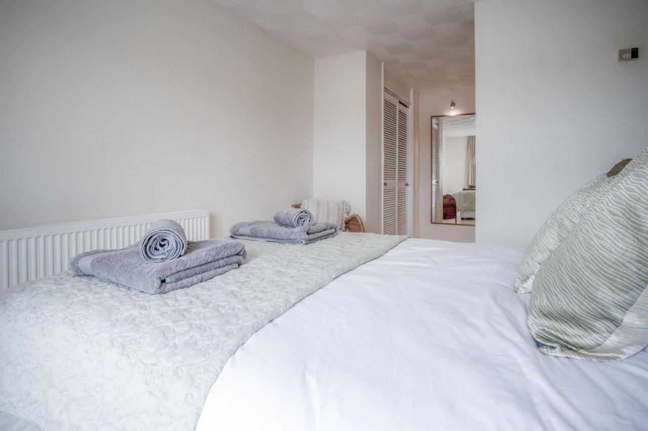 Captains Walk - 4 Bedroom Apartment - Сондерсфут Екстер'єр фото